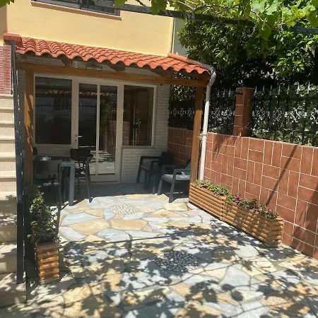 Vila 25 Golem Guest house 3*